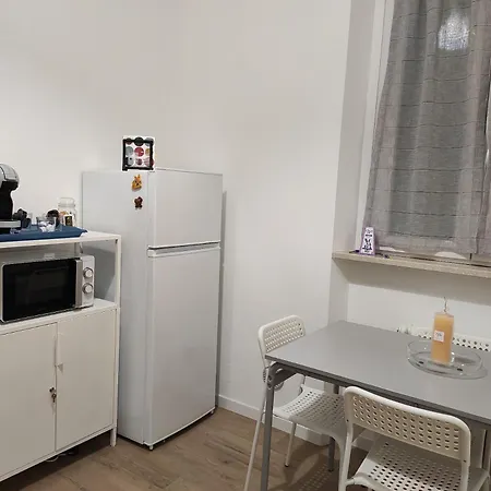 Kairos Apartman Parma