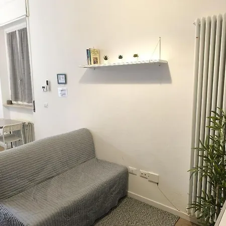 Kairos Apartman Parma